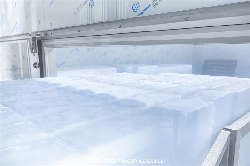 Caso de sucesso de uma máquina de gelo em bloco com resfriamento direto de 10 toneladas em Anhui, China.